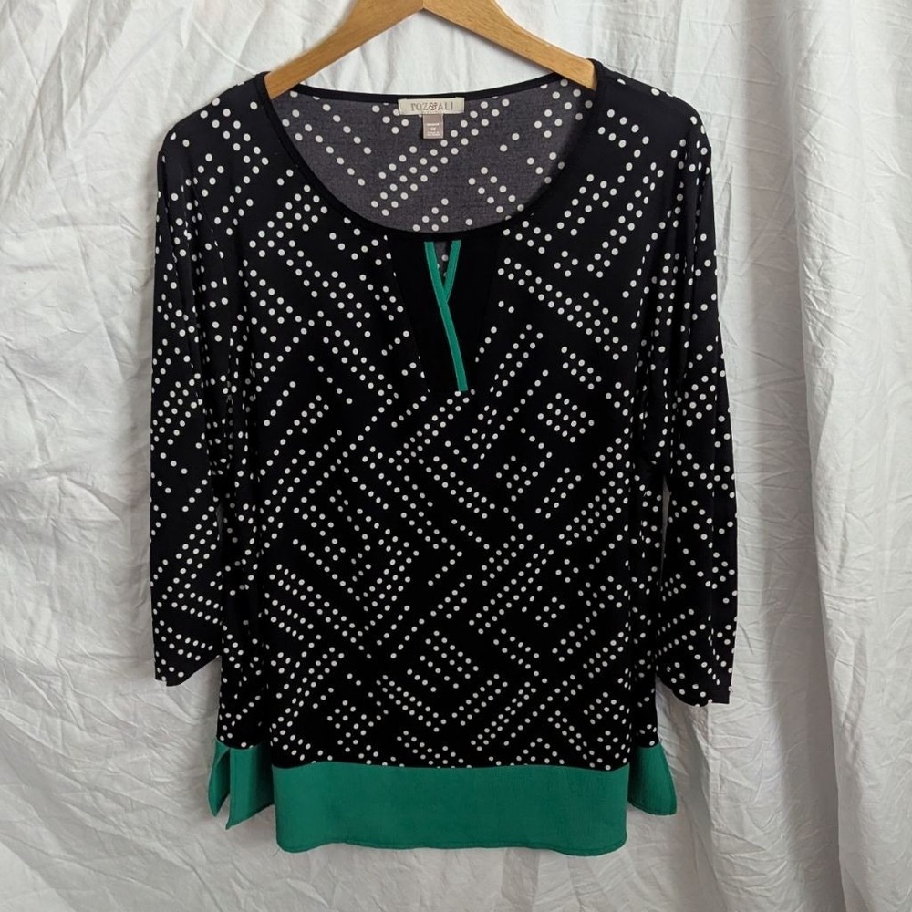 Slinky Top Black White Geometric Polka Dot Green Contrast Trim Sz 1X Mod Office